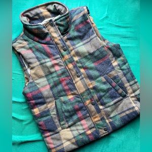 Vanilla Bay plaid vest size M